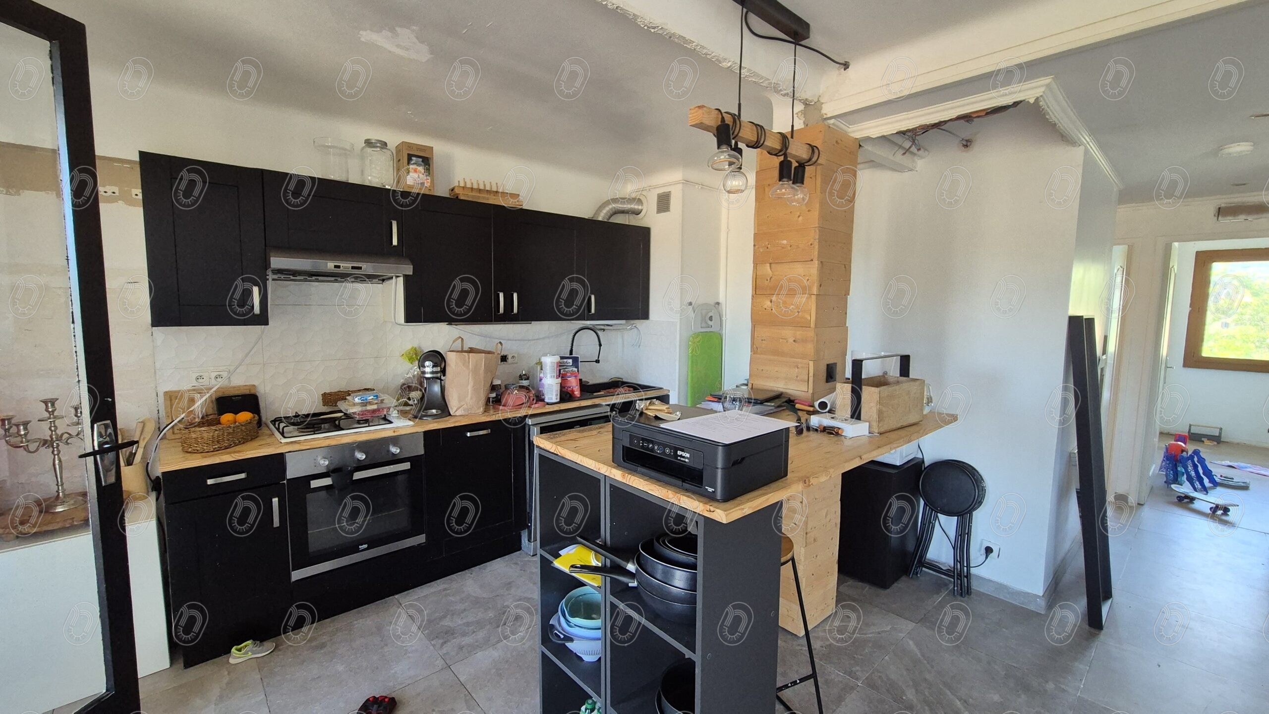7 photo cuisine avant travaux appartement Draguignan
